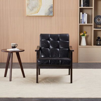 Fauteuil moderne d'inspiration médiévale avec dossier haut, pieds en bois massif et revêtement haut de gamme, parfait pour lire dans le salon ou la chambre à coucher.