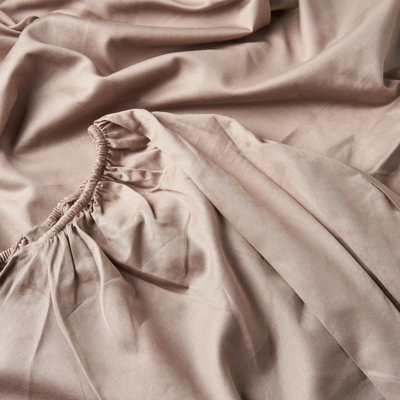Brooklands Sateen Plain Weave Fitted Sheet
