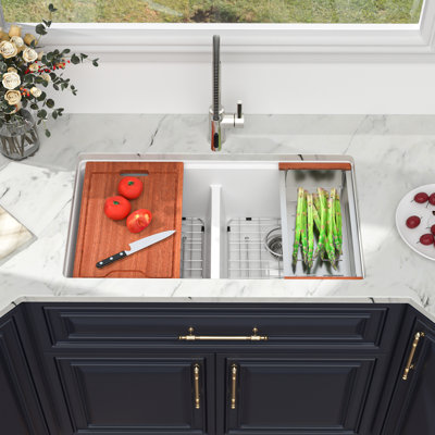33"L x 19"W Quartz 50/50 Double Bowl Low-Divider Kitchen Sink, White Granite Composite Undermount Workstation Kitchen Sink with Accessories