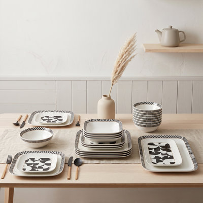 Modern Geo Black and Gold Porcelain Dinnerware Set (26-Piece Service for 6)