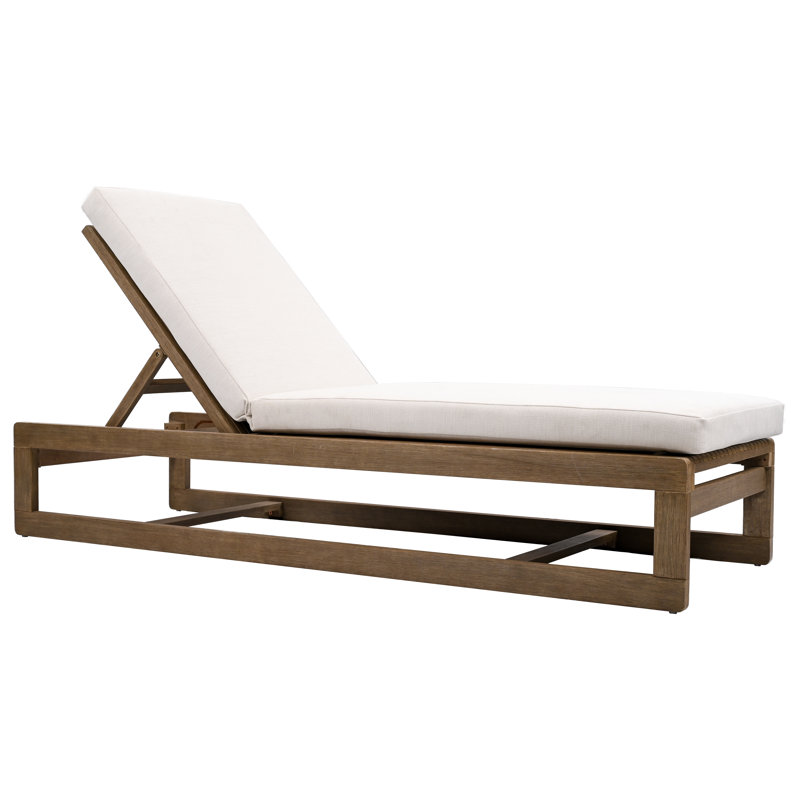 Chaise longue d'extérieur en eucalyptus