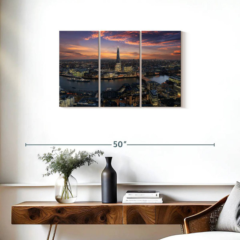 Sireci London Sireci Twilight, 20" H x 33" W