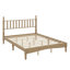 Grand lit plateforme en bois avec tête de lit d'inspiration gourde