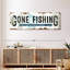 «Gone Fishing», impression sur toile-438635266