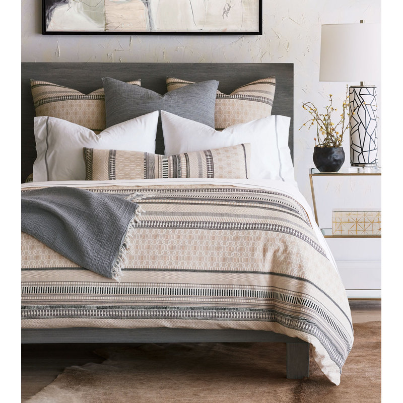 Delaveen Blanket, Gray