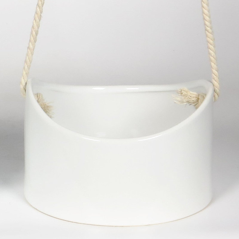 Blanc avec cintre en ficelle - pot à fleurs suspendu