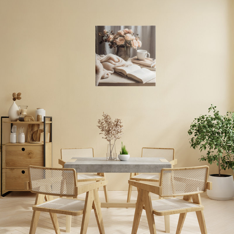 Toile de journal floral Morning Coffee, design par Riley B, H 17 po x l 17 po