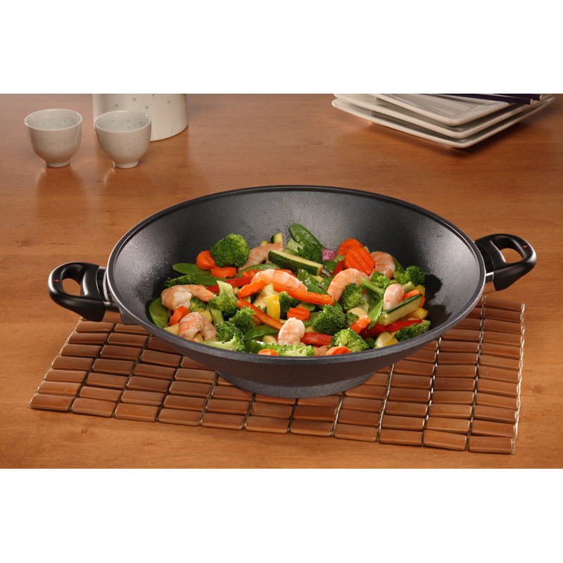 Swiss Diamond 14" Induction Non-Stick Alumimum Wok with Lid