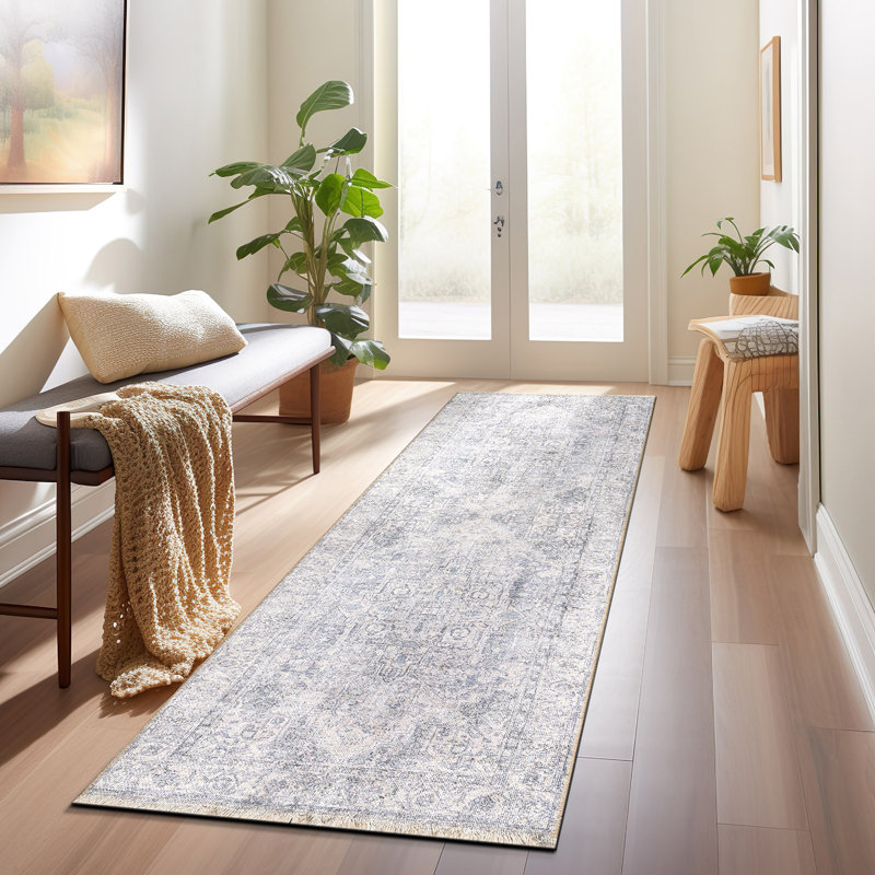 Tapis bleu / ivoire Kromer Medallion, Tapis de couloir 2 pi 6 po x 10 pi