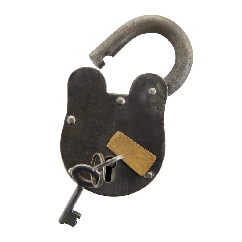 Dominick Lock And Key, 4" H x 2.5" W x 2.5" D, Distressed Gray