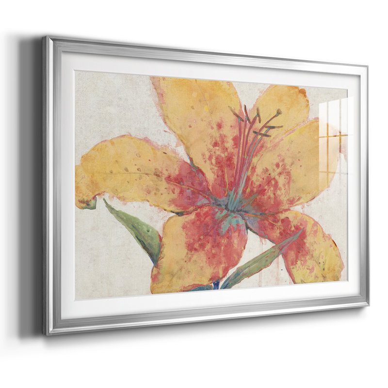 Blooming Lily, reproduction d'art encadrée, H 19 po x l 27 po x P 1,5 po, Argent