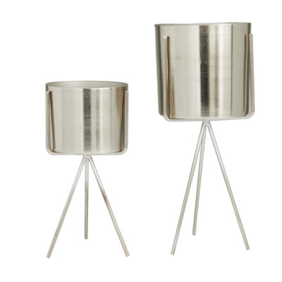 2 Piece Metal Small Indoor Outdoor Planter with Removable Stand Set