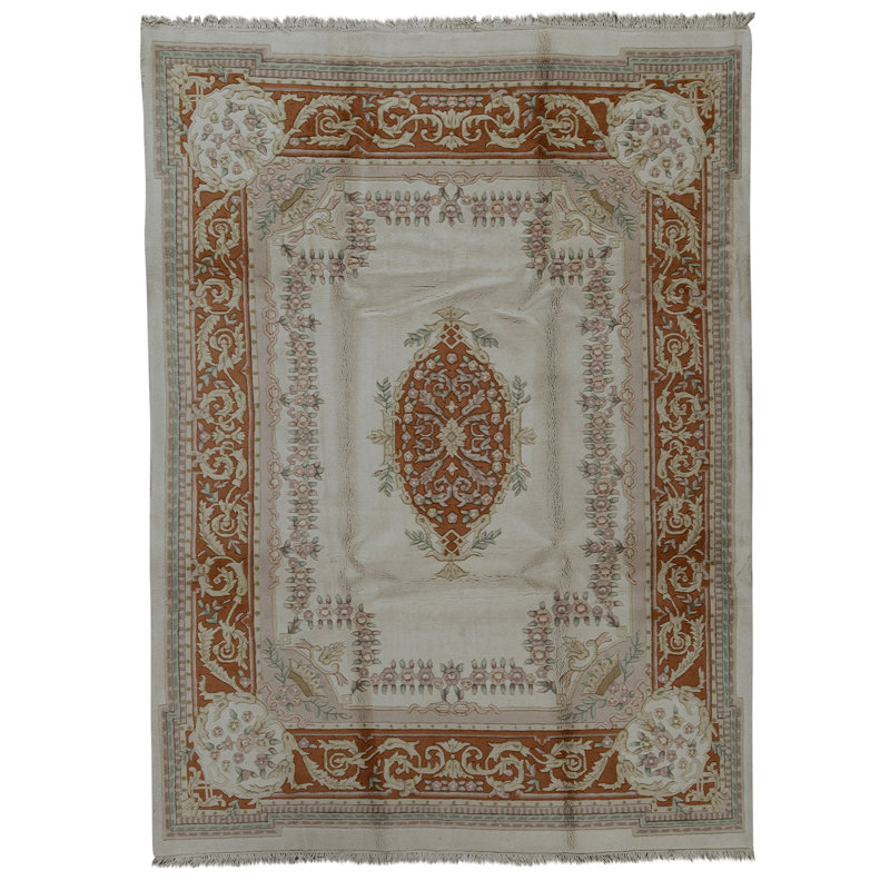 High-Quality Hand-Knotted Cream And Rust Area Rug