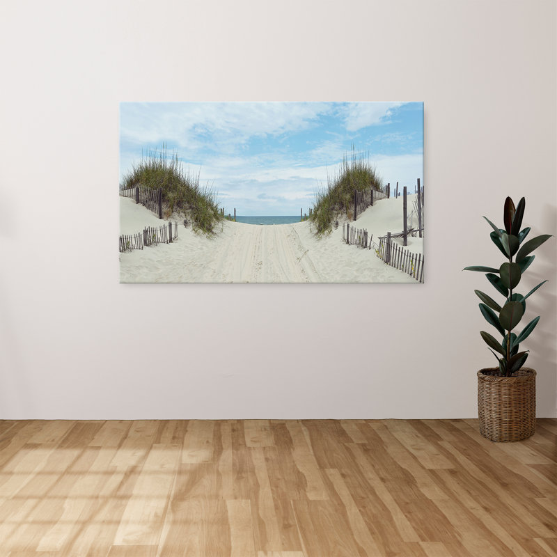 "Path to Corolla" par Natalie Carpentieri, reproduction sur toile, H 18 po x l 30 po x P 1 po