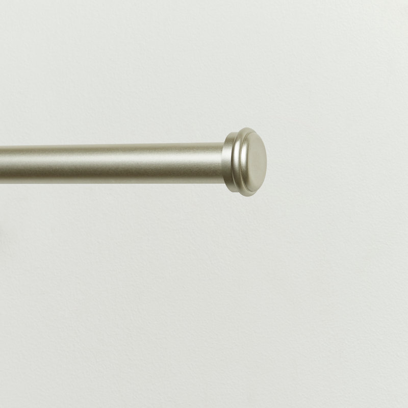 Tringle à rideaux simple réglable en fer 1 po Topper, 66 po à 120 po, Argent mat