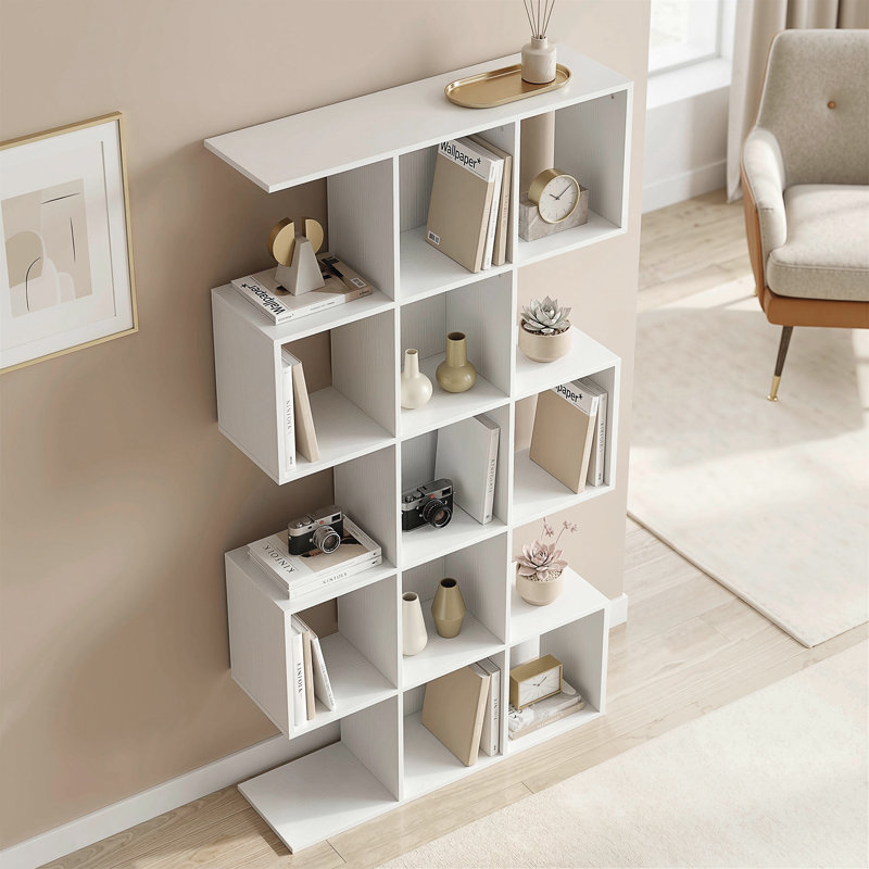 HOMCOM Geometric Bookshelf, 5-Tier S Shaped Bookcase, White
