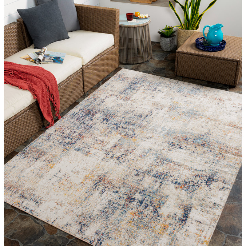 Mckamey Geometric Indoor / Outdoor Rug, Rectangle 7'10" x 10'