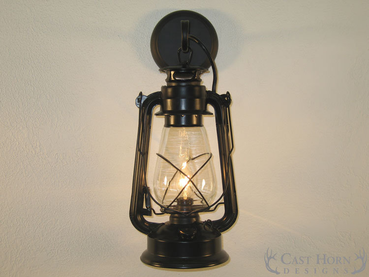 Cian Armed Sconce