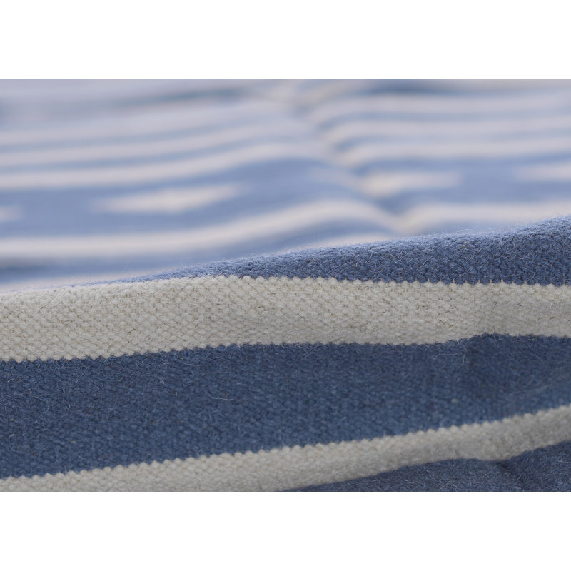 Thompson Wool Geometric Area Rug in Light Blue, Rectangle 5' X 7'6"