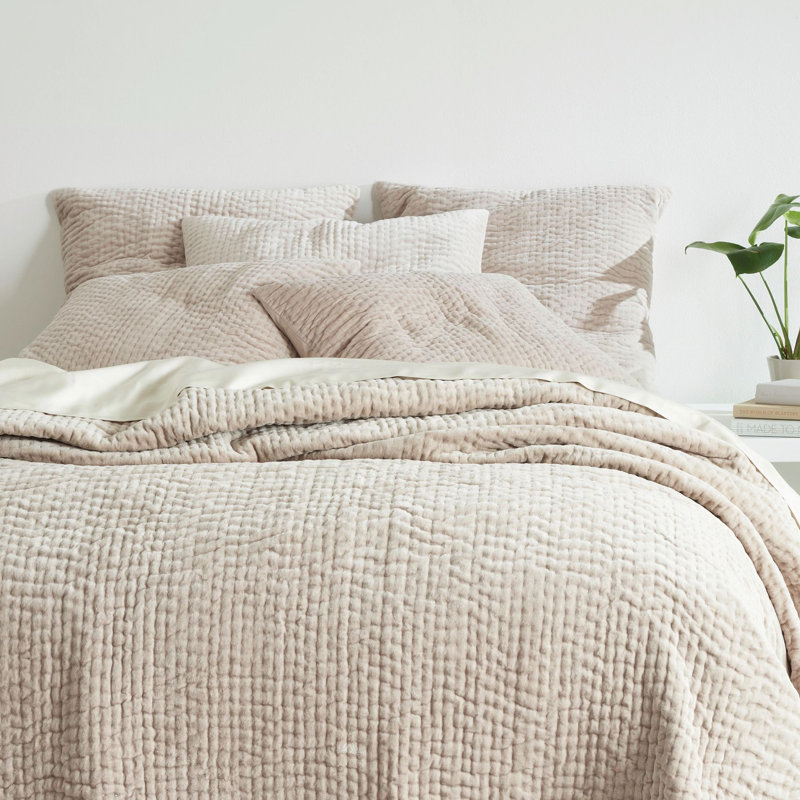 Viola Velvet Quilt, King Quilt, Gray