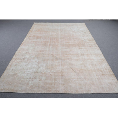 Grand tapis anatolien turc orange vintage avec un design bohème tribal chic, idéal pour la décoration de chambre à coucher