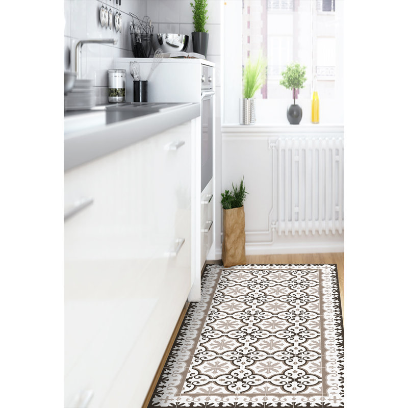 Pamala Damask Vinyl Indoor / Outdoor Area Rug, Runner 66 x 250cm