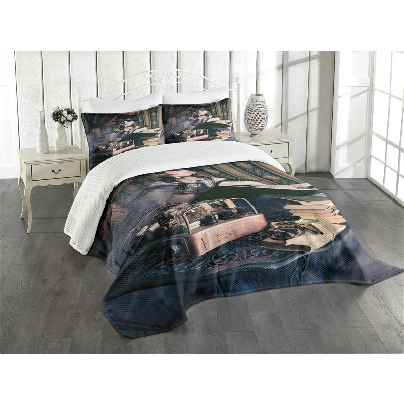 Ambesonne Gothic Bedspread Steampunk Woman, King Bedspread + 2 Standard Shams