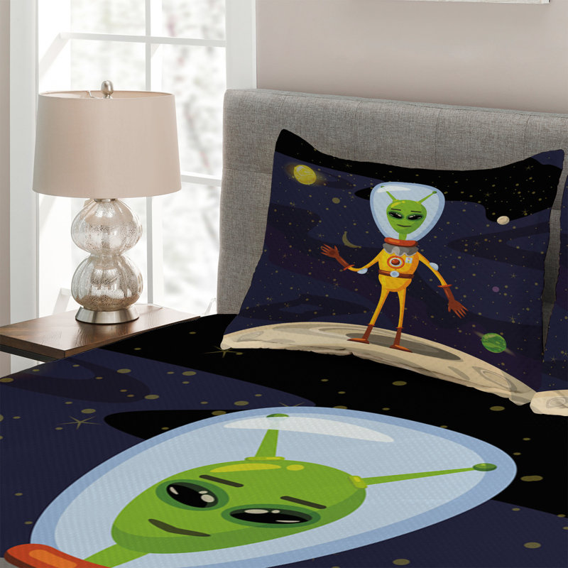 Coverlet, King Bedspread + 2 Shams