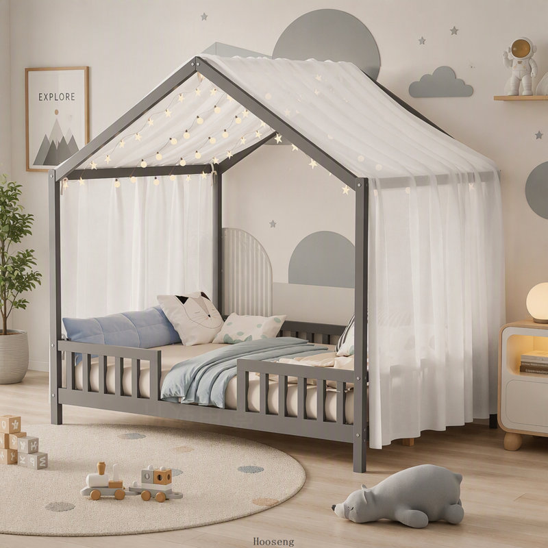 Lit Montessori au sol avec baldaquin, en forme de maison, avec barrières hautes et toit, gris, Double