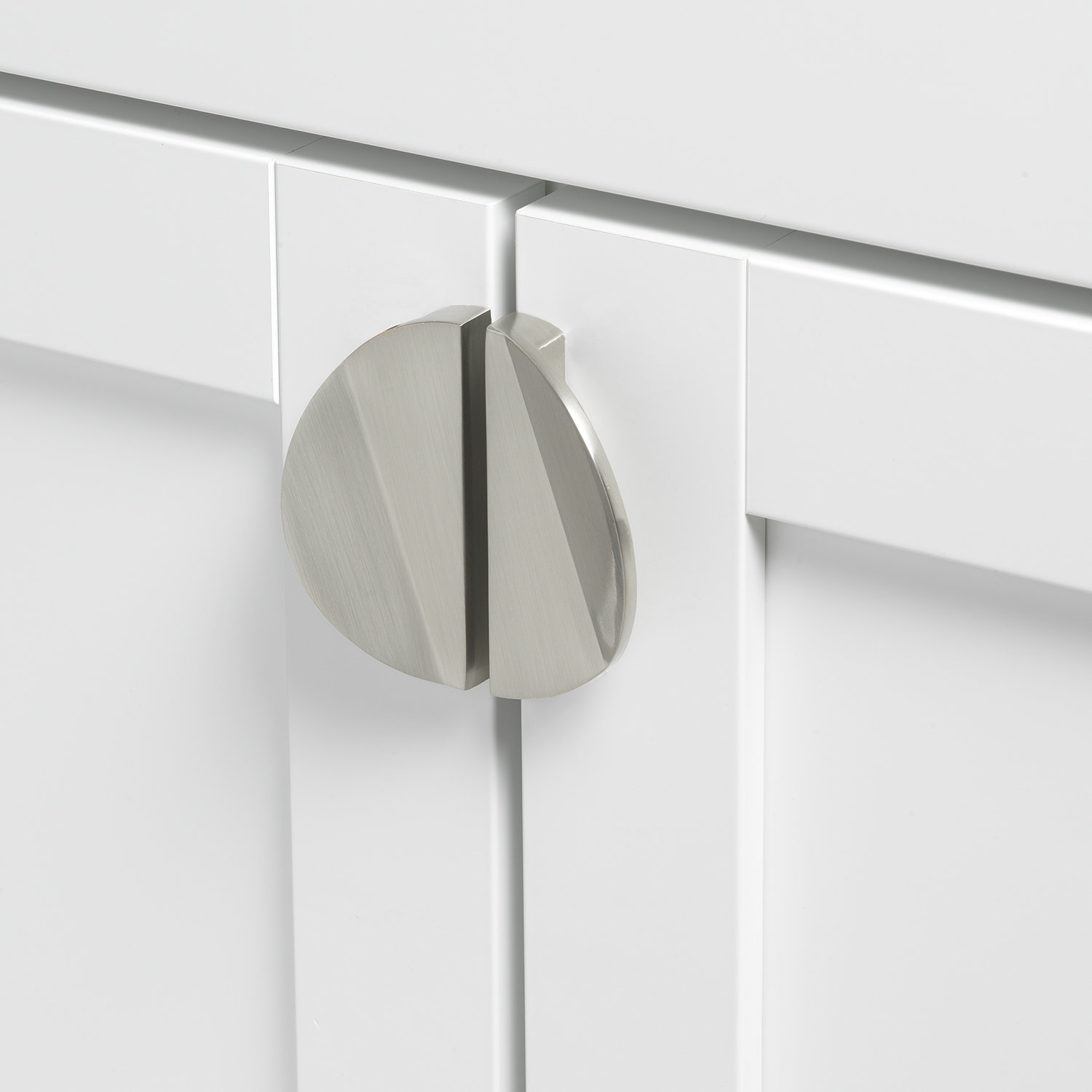 Giana Semi-Circle Cabinet Knob, Satin Nickel