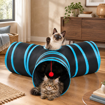 Une balle suspendue et un trou d'observation ajoutent de l'interaction à ce tunnel pliable 3 en 1 noir et bleu pour chats d'intérieur, chatons, chiots et lapins, conçu pour des heures de jeu et d'exercice.