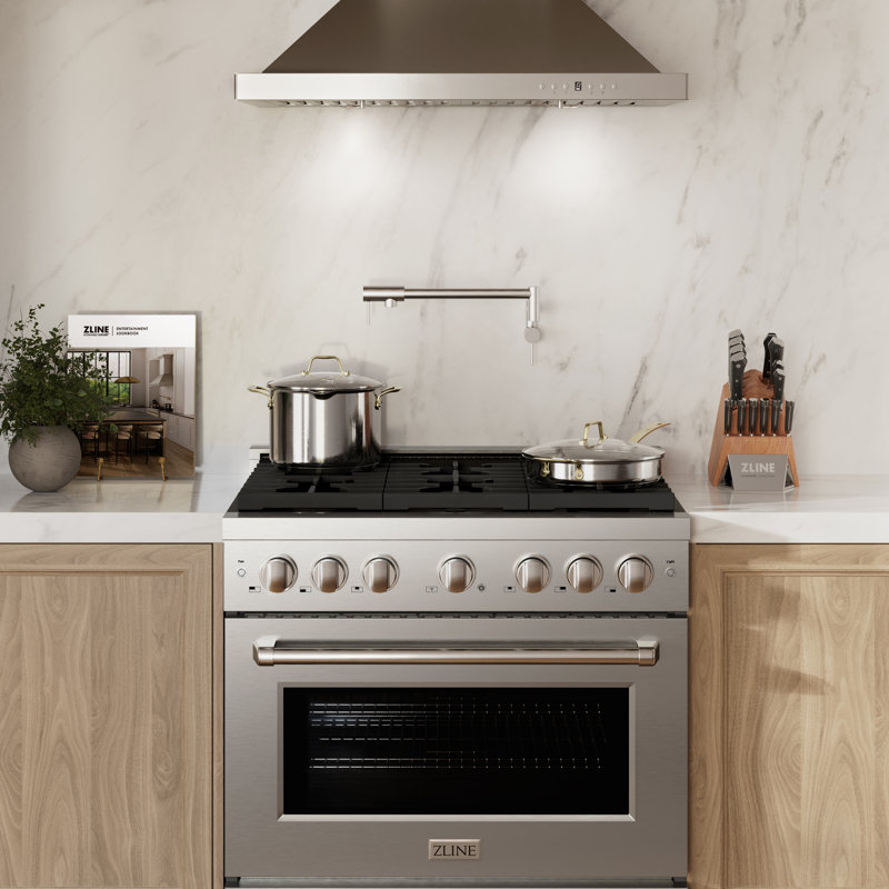ZLINE 36 in. 5.2 cu. ft. 6 Burner Gas Range with Convection Gas Oven in Stainless Steel