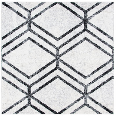 Wyckhoff Performance Geometric Rug