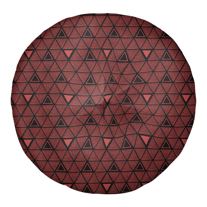 Coussin de sol classique à motif de triangles dessinés à la main, 26 po x 26 po, Rouge foncé/rose