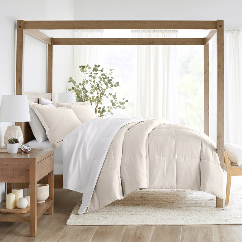 King White Down Alternative Reversible Microfiber Comforter Set