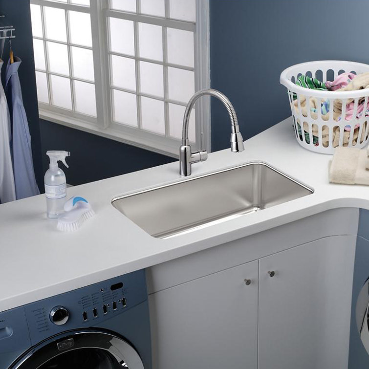 Lustertone 30.5" L x 18.5" W Undermount  Kitchen Sink