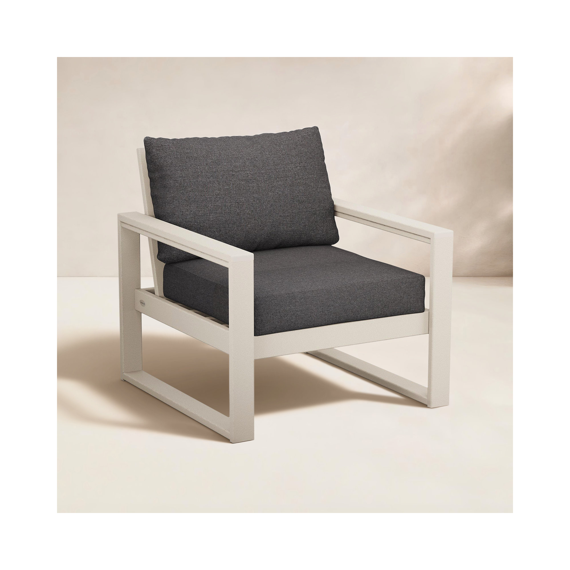 EDGE Club Chair, Ash Charcoal/Sand