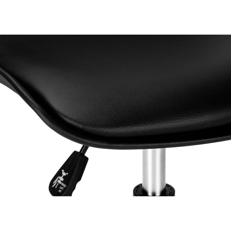 Chaise de bureau ergonomique à hauteur réglable, aspect cuir noir, pivotante, assise rembourrée en mousse, réglable.