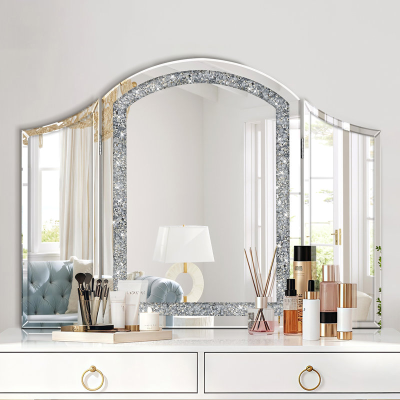 Miroir moderne à trois volets avec incrustation de diamant concassé, miroir de meuble-lavabo argenté 32 x 24 po pour chambre à coucher, salle de bain, miroirs glamour pour manteau de cheminée de hall d'entrée mural