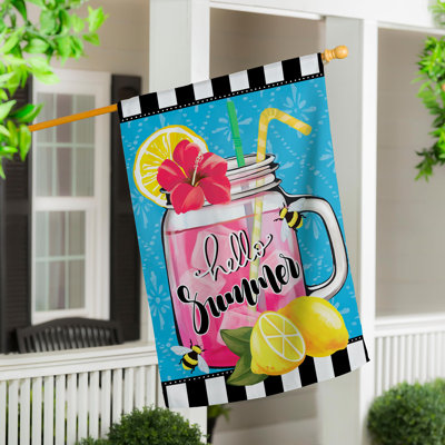 Drapeau de maison rose limonade