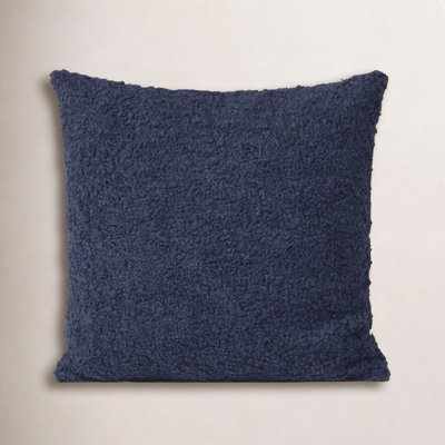 Hanka Throw Pillow