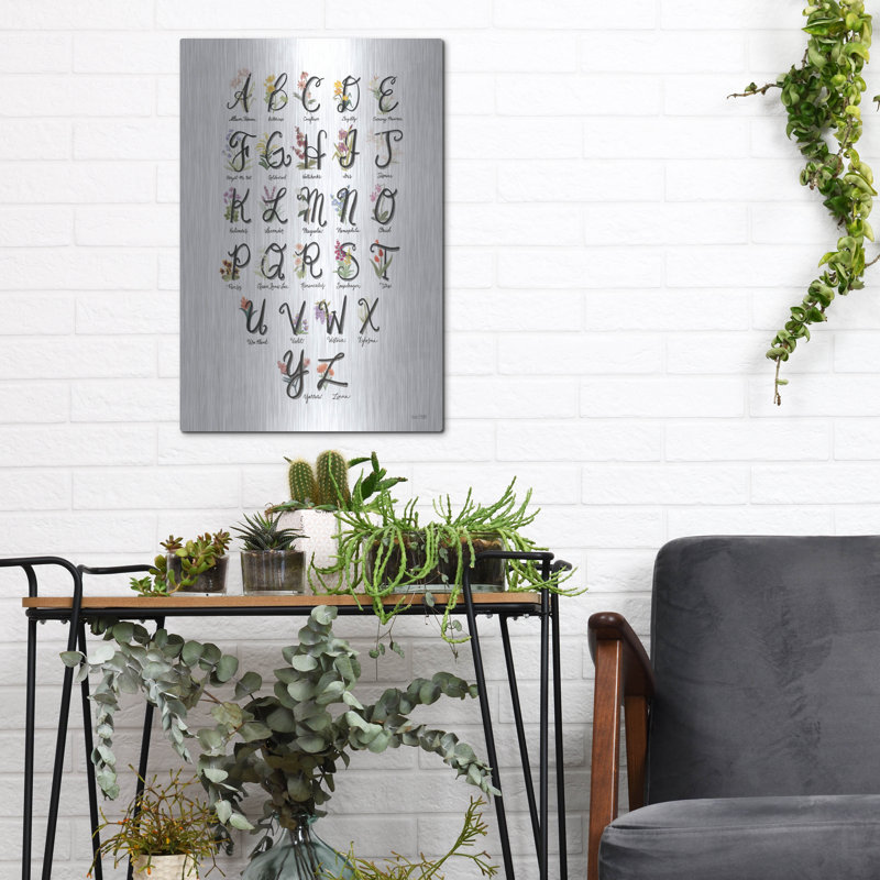 «Flower Alphabet In White» par House Fenway, H 16 po x l 12 po
