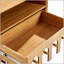 Table de chevet à deux tiroirs avec façades en miroir et poignées élégantes pour les chambres modernes, parfaites pour le rangement et le style.