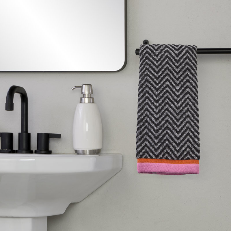 HERRINGBONE & BORDER JAQ HND-BLK