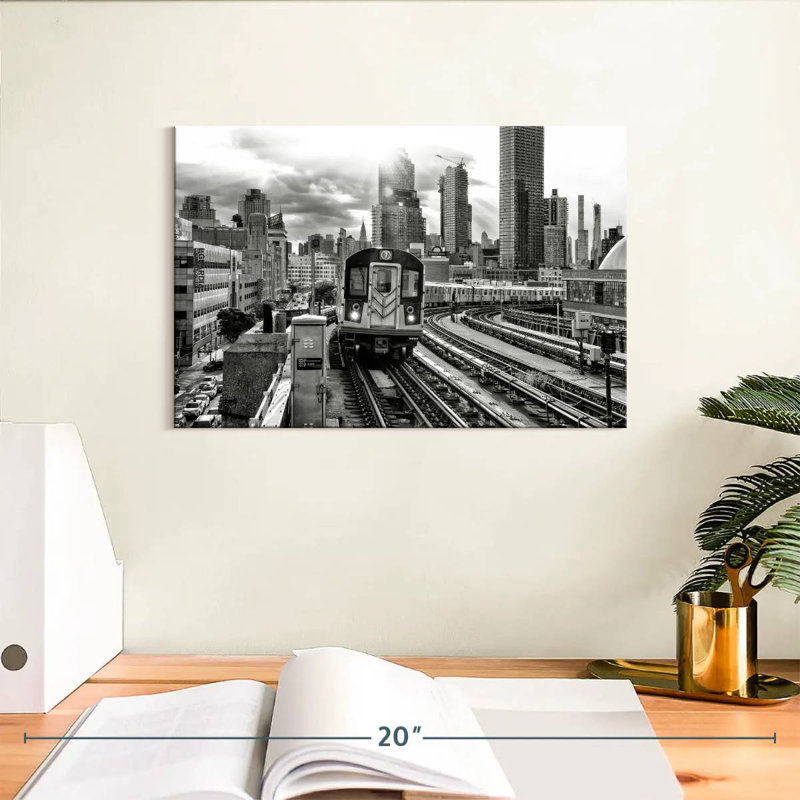 Mehar Line 7 Subway, 8" H x 12" W