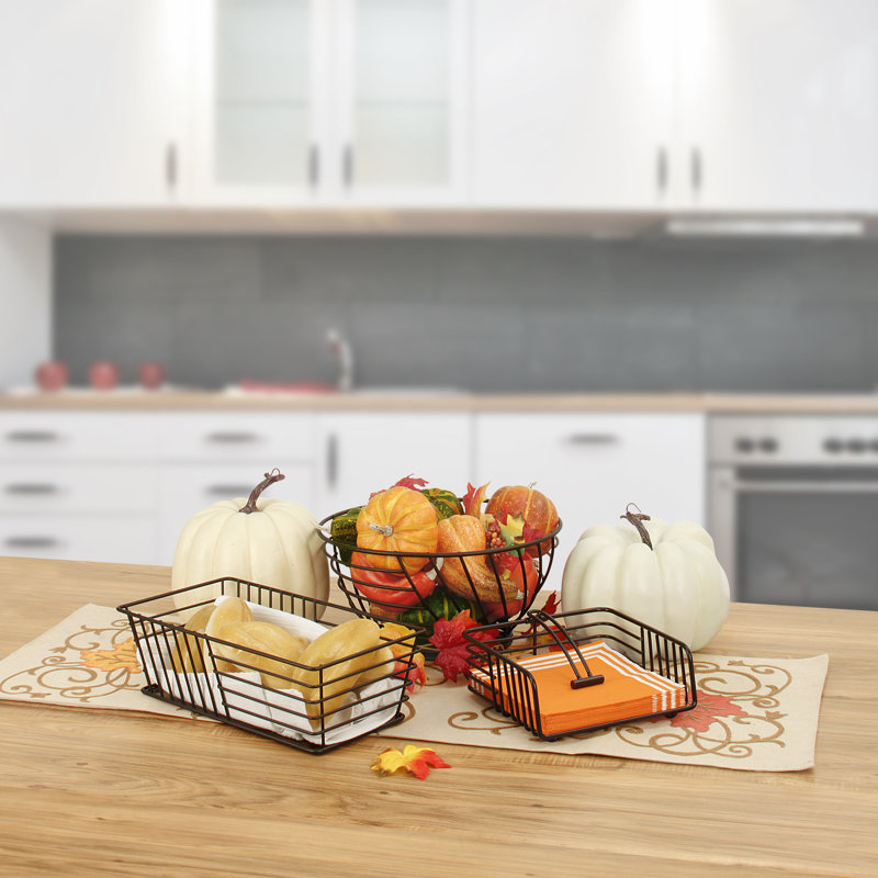 Latitude Run® Scoggin Bread Basket