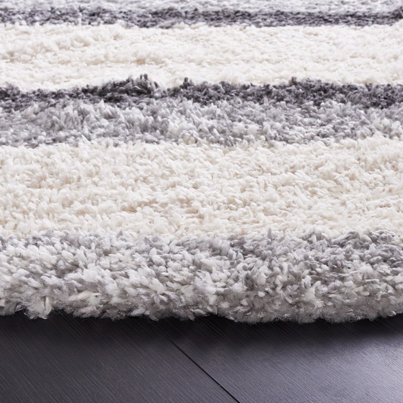 Ashleigh-Louise Shag 800 Performance Striped Rug, Round 6'7"
