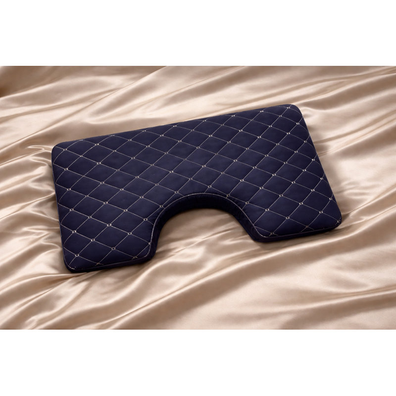 Chattam & Wells Contour Pillow