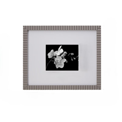 Mikasa Rippled Picture Frame, 8x10 Inch Photo