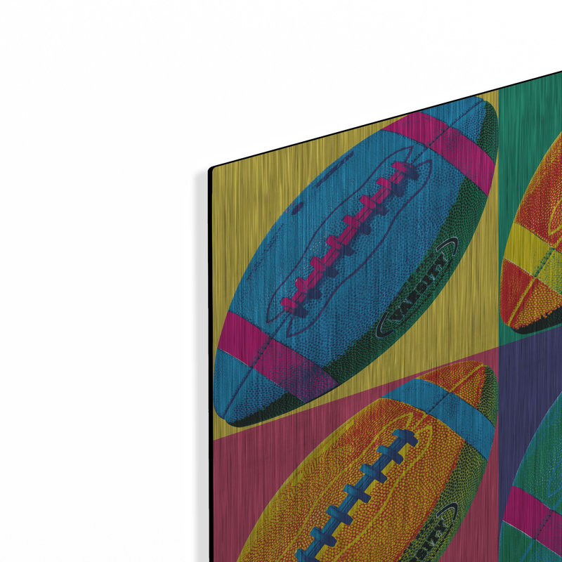 Art mural en métal luxueux «Ball Four Football C» par Wild Apple, 12 po x 12 po, H 12 po x l 12 po